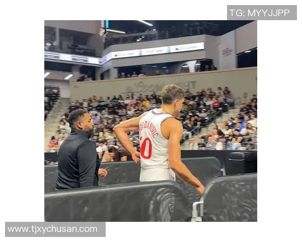 快船主帅遭遇技术犯规，球队遭遇连败